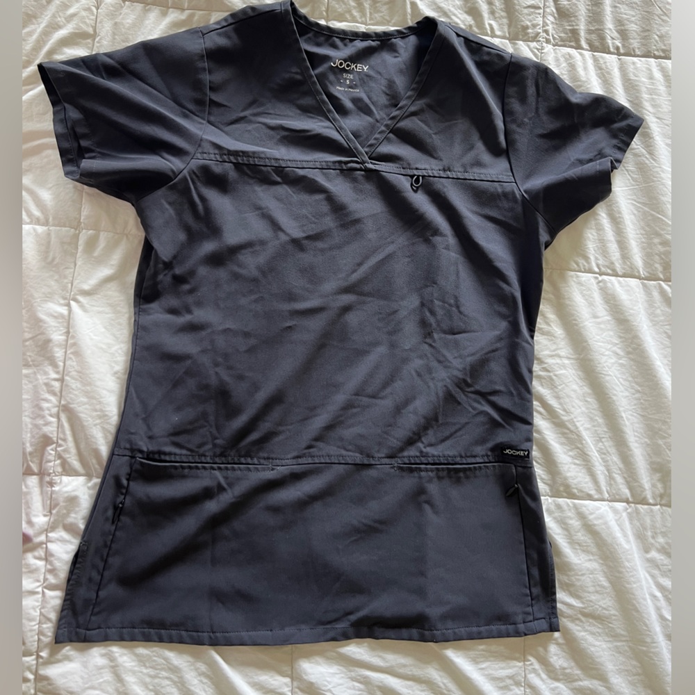 JOCKEY WOMENS GREY SCRUB TOP SIZE S